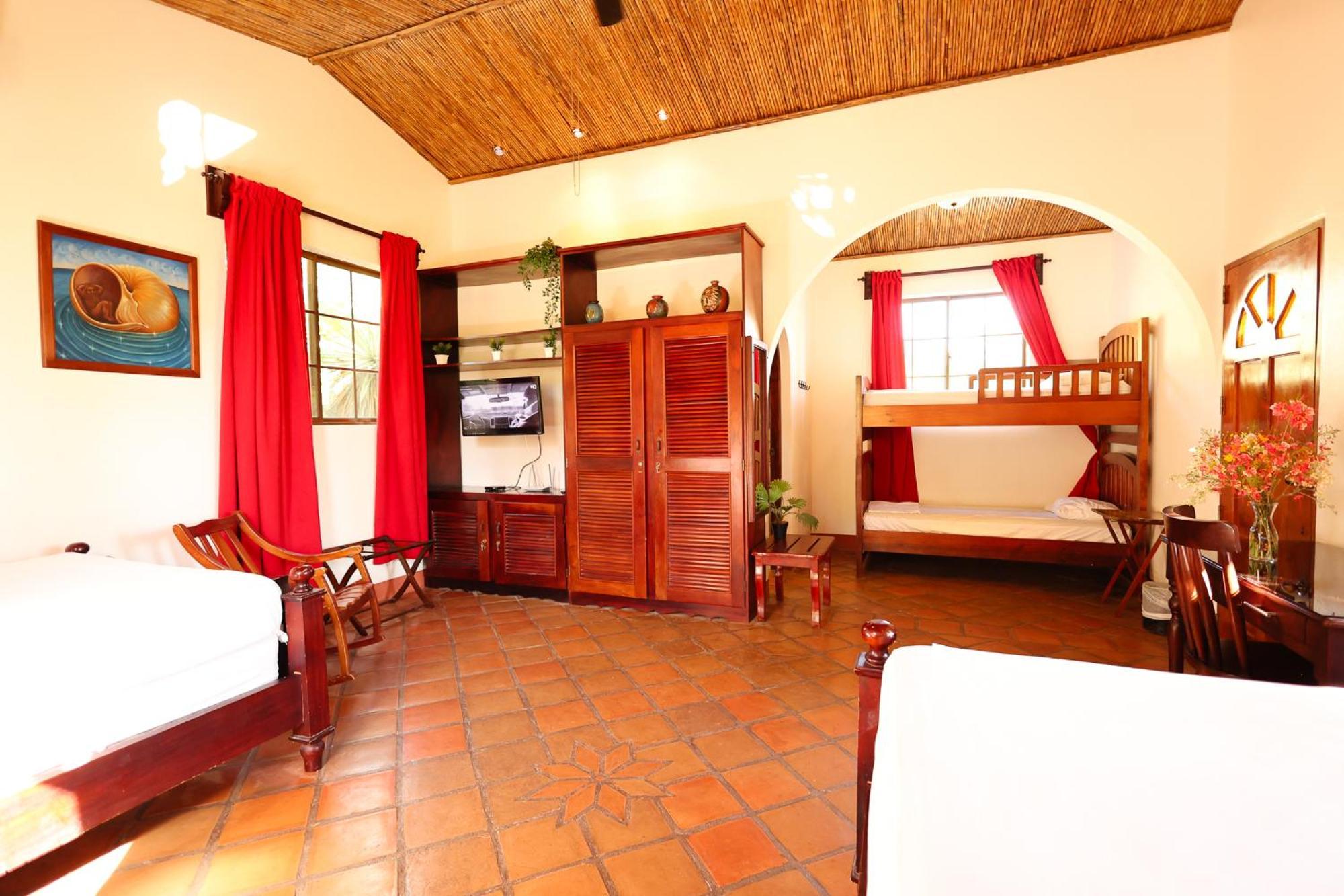 Nicawaves Hotel Popoyo Room photo
