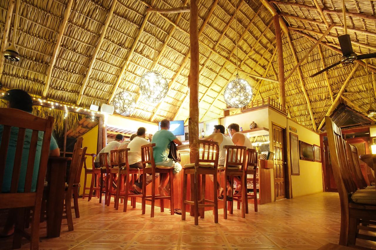 Nicawaves Hotel Popoyo Exterior photo