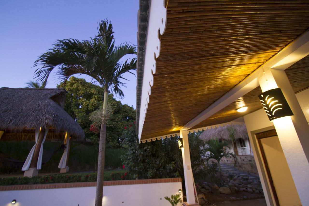 Nicawaves Hotel Popoyo Exterior photo